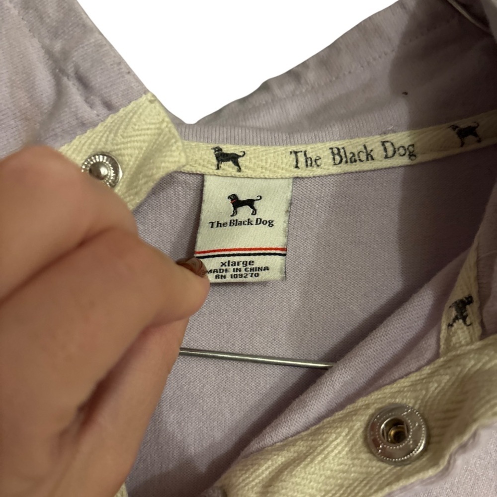 Light Purple / The Black Dog Quarter Zip Pull-Over - Picture 3 of 3